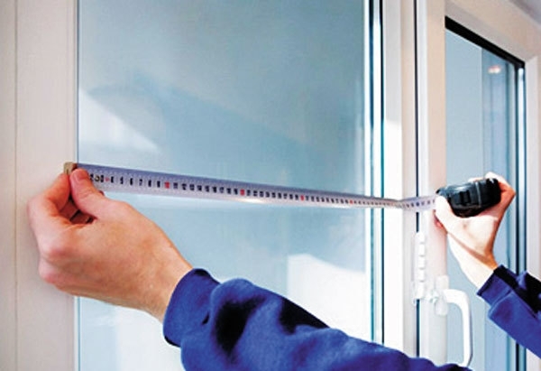 For window to serve you faithfully for a long time, it should be qualitatively installed. This can be achieved only if you have correctly calculated all options. Therefore, properly done measurement of the window opening ensures that no additional difficulties during installation will appear.