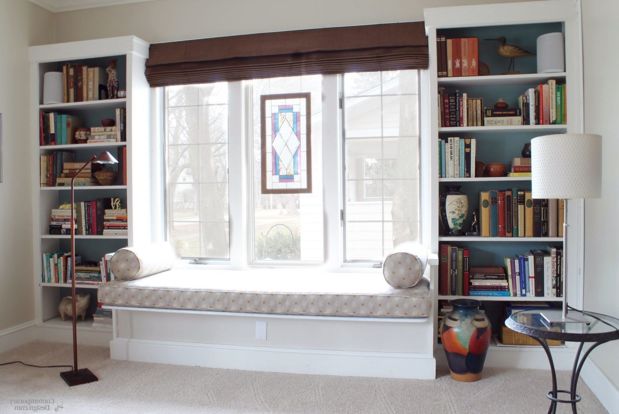 Как оформить приоконную зону отдыха: идеи и правила