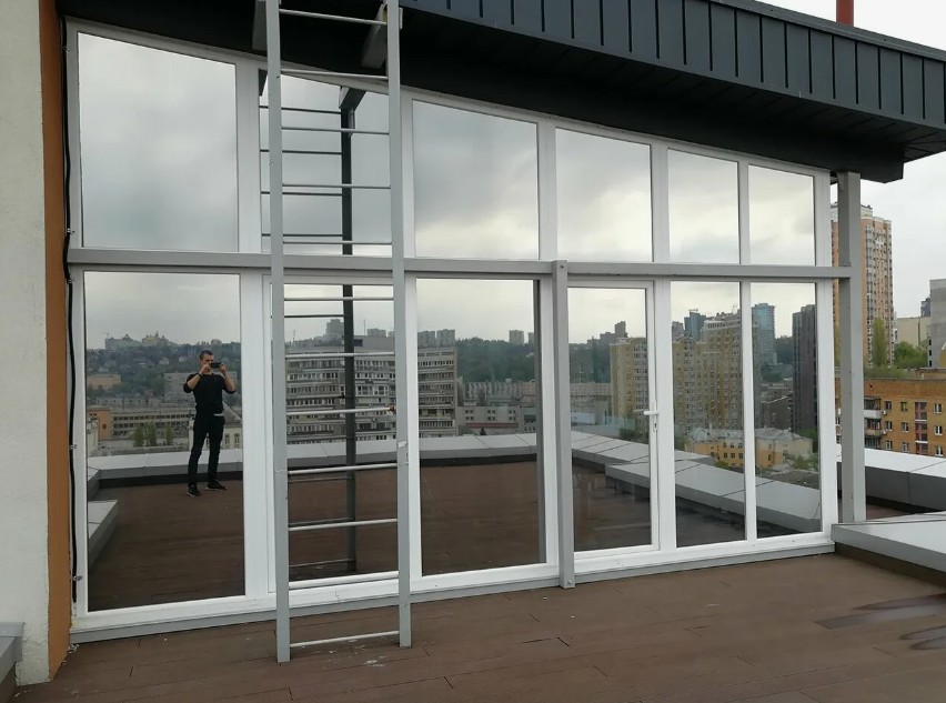 Очарование ПВХ‑окон с тонированными стёклами