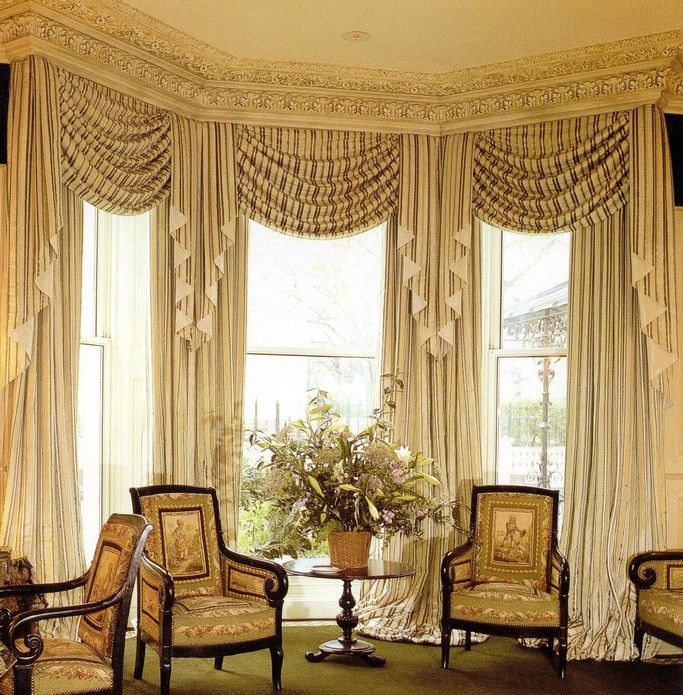 How to Decorate PVC Windows in a Palace Style