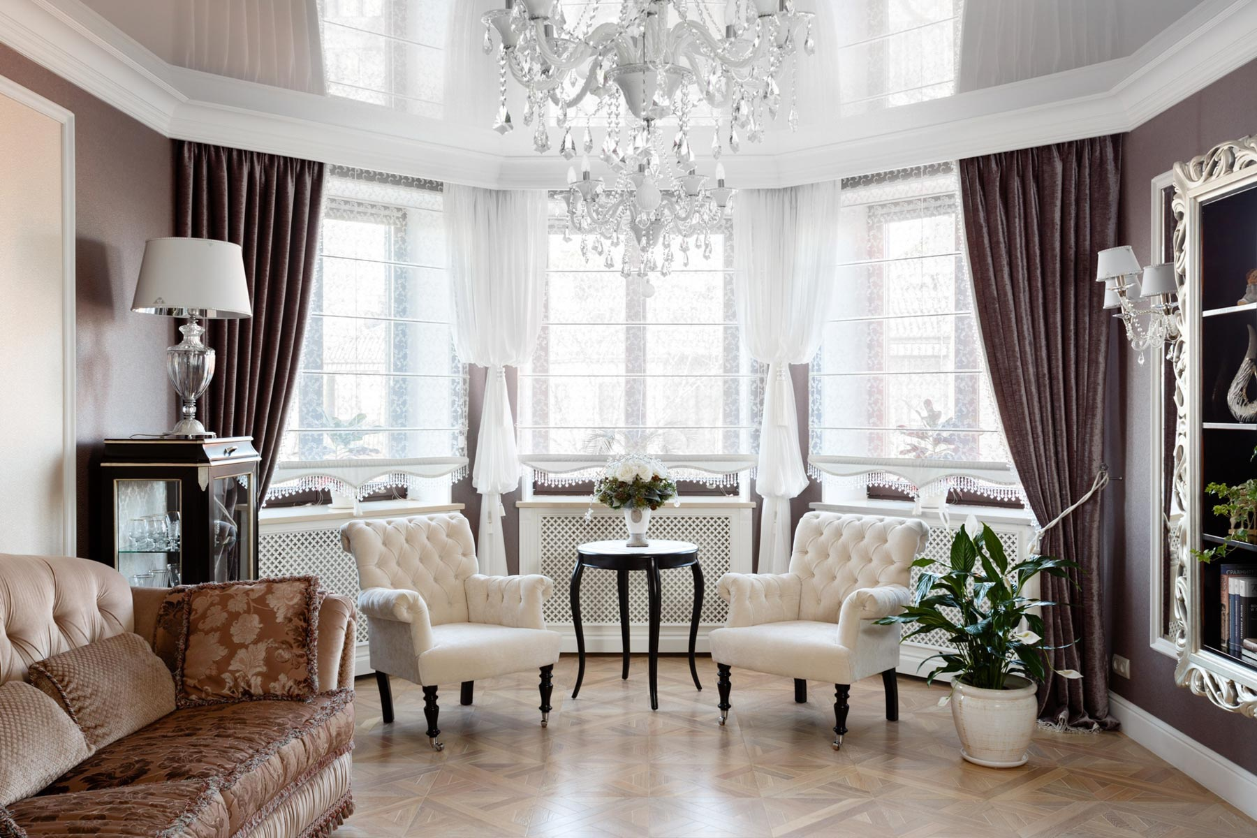 Decorating PVC Windows in Neoclassical Style