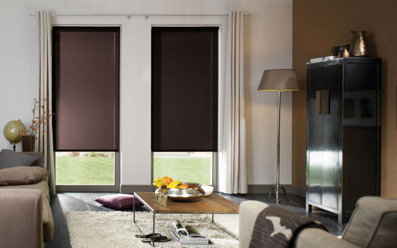 Curtains and Rolletes: Duo of Practicality and Aesthetics for PVC Windows