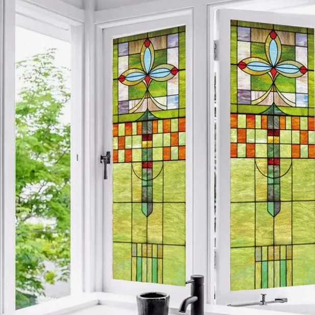 Stained‑glass PVC windows: the magic of colour in modern home