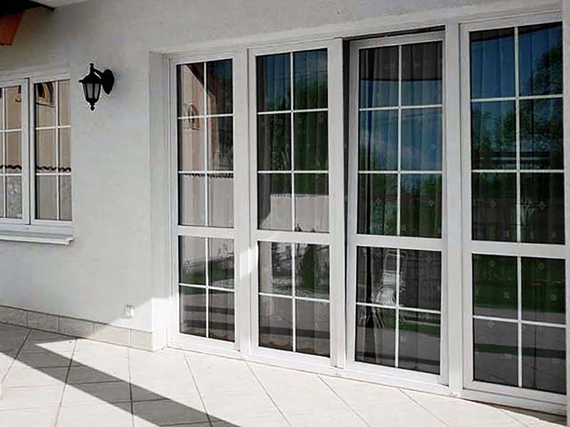 Georgian bars for PVC windows: decor with character