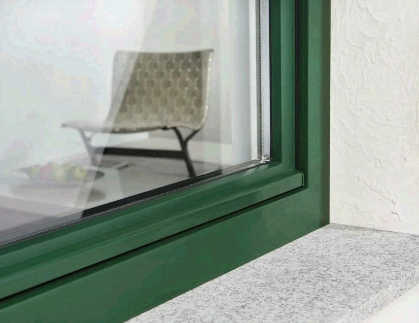 Coloured PVC windows: vibrancy of style in every detail